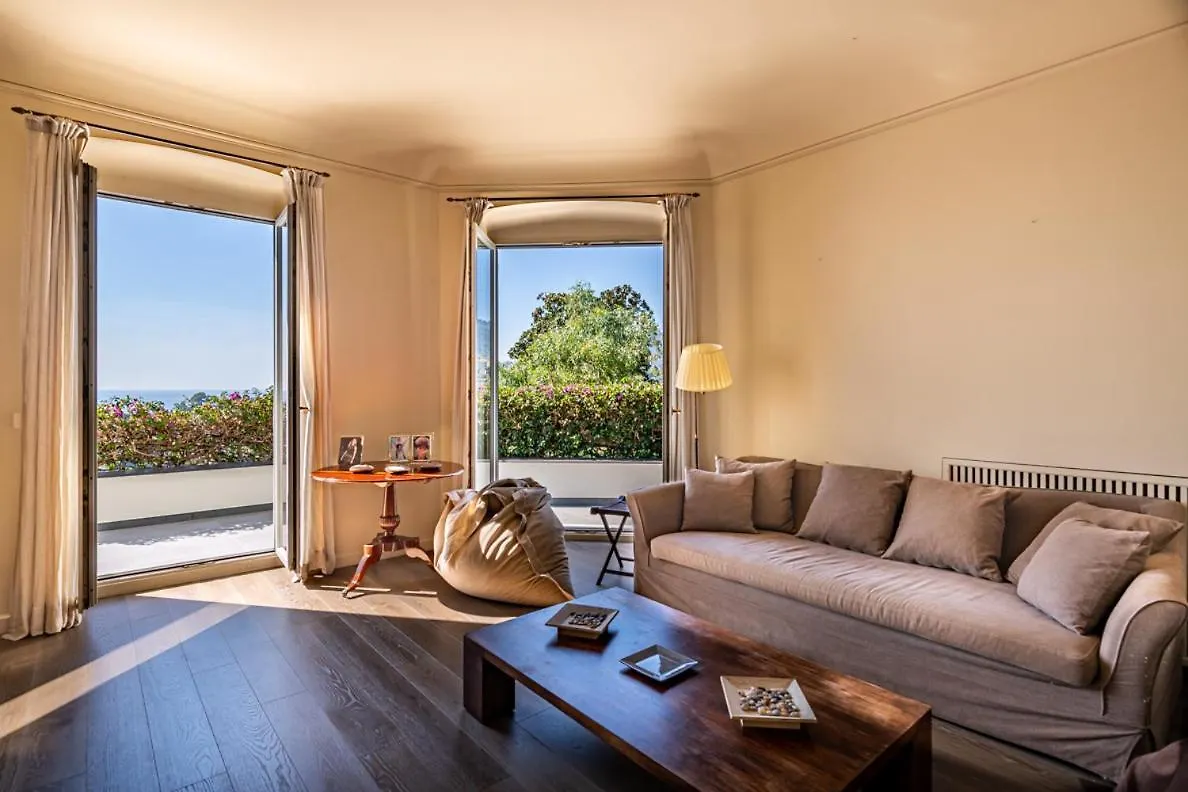 Villa Cristina Luxury Property In Rapallo 0*,
